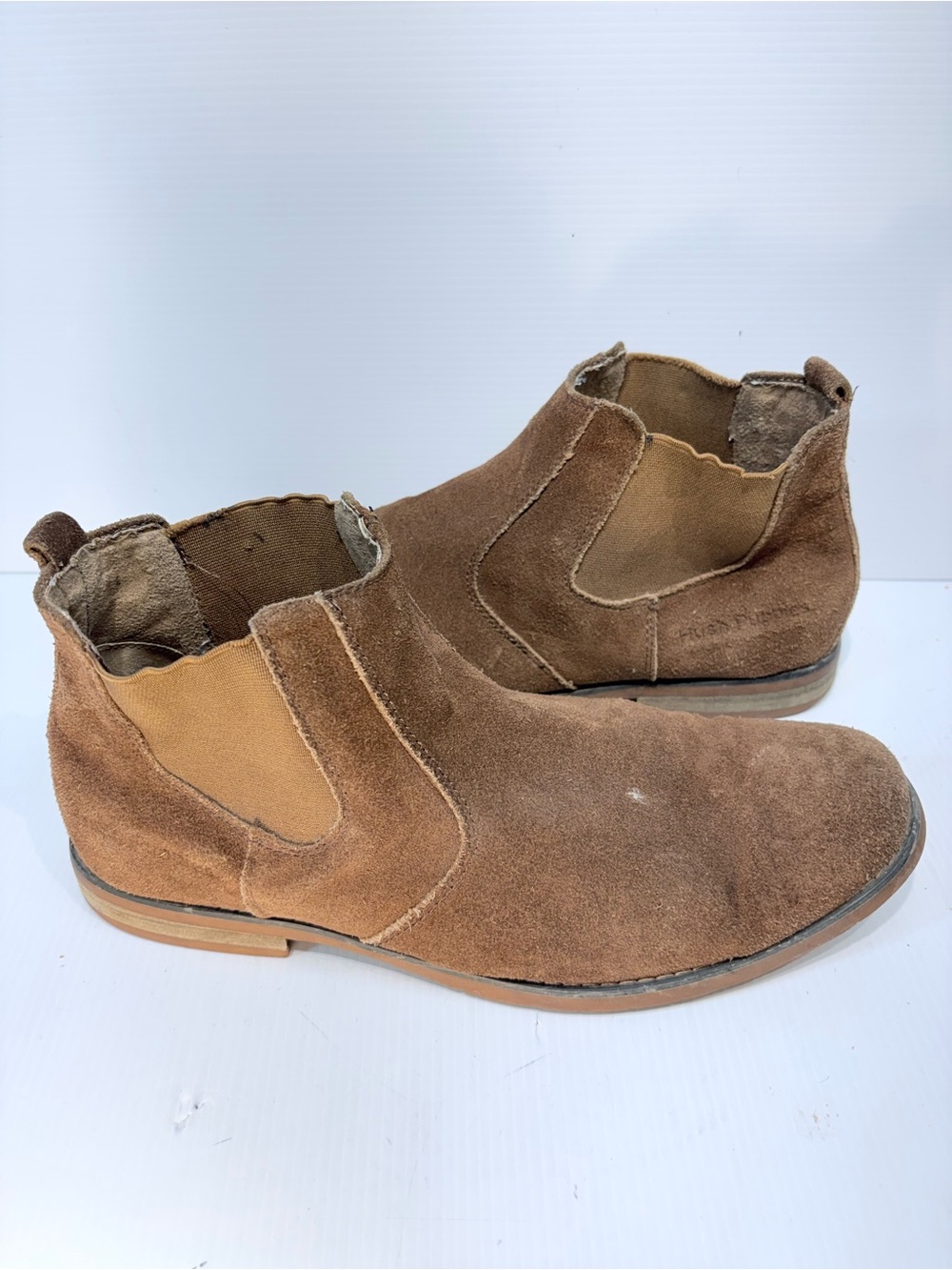 Hush Puppies Men's Tan Suede Chukka Boots - Size 9